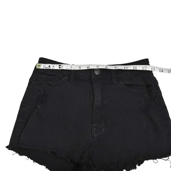 Urban Outfitters BDG Jean Shorts High Rise Cheeky Fray Distressed Size 27 - Picture 9 of 11